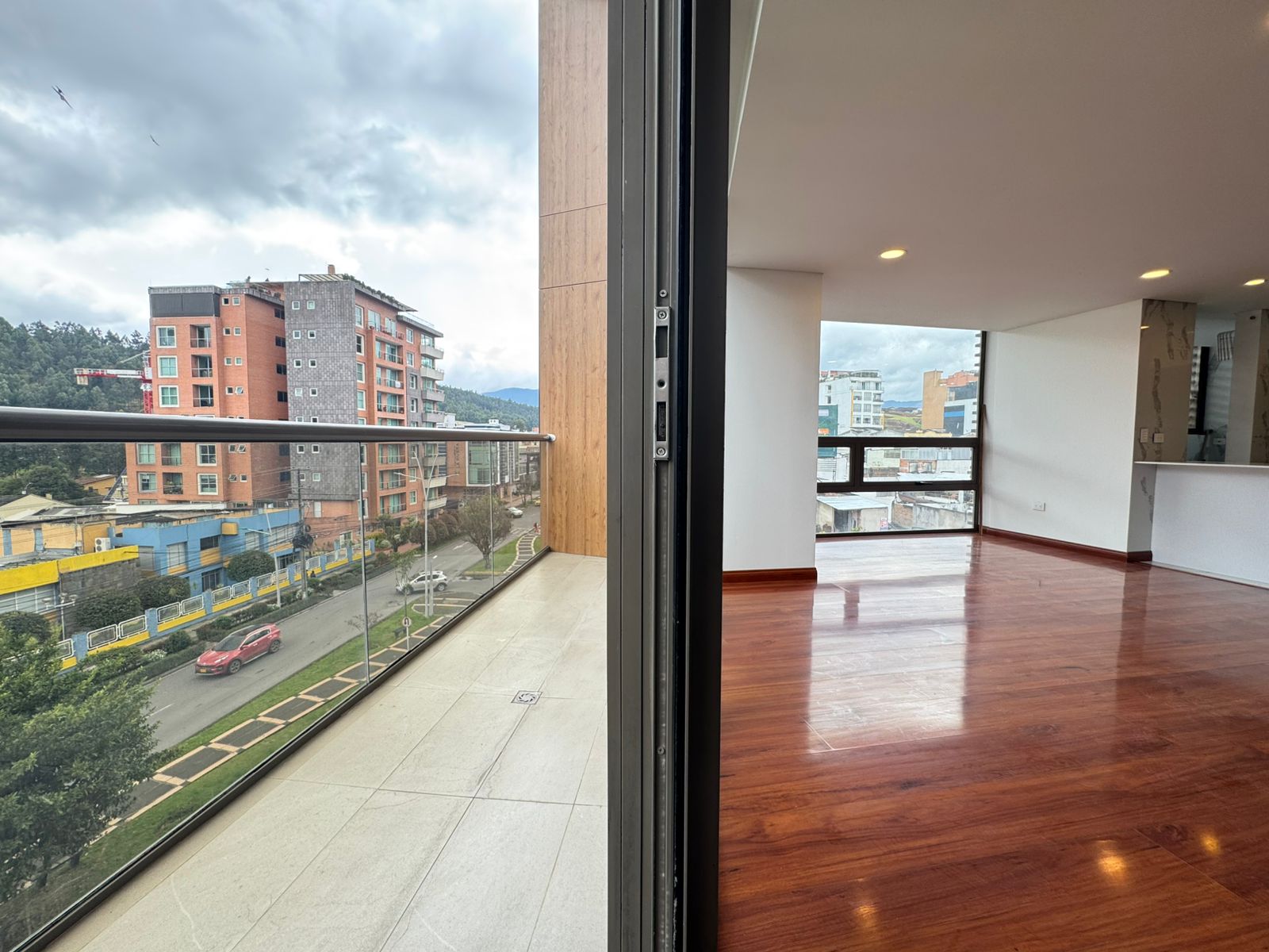 APARTAMENTO PREMIUM DE LA AVENIDA - AV LOS ESTUDIANTES - PASTO